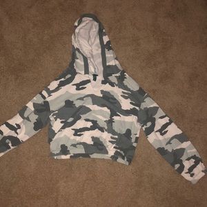 Wild Fable cropped hoodie